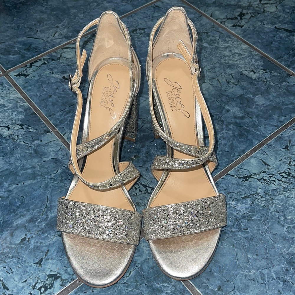 Jewel by Badgley Mischka heel